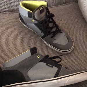 Men’s Vans size 10.5